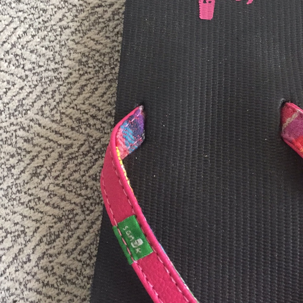 Sandals - Picture 3 of 3